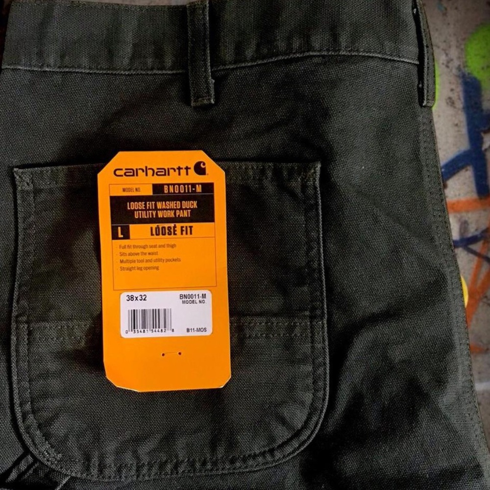 Carhartt Men's Loose Fit Cargo Pants in Dark Olive Green